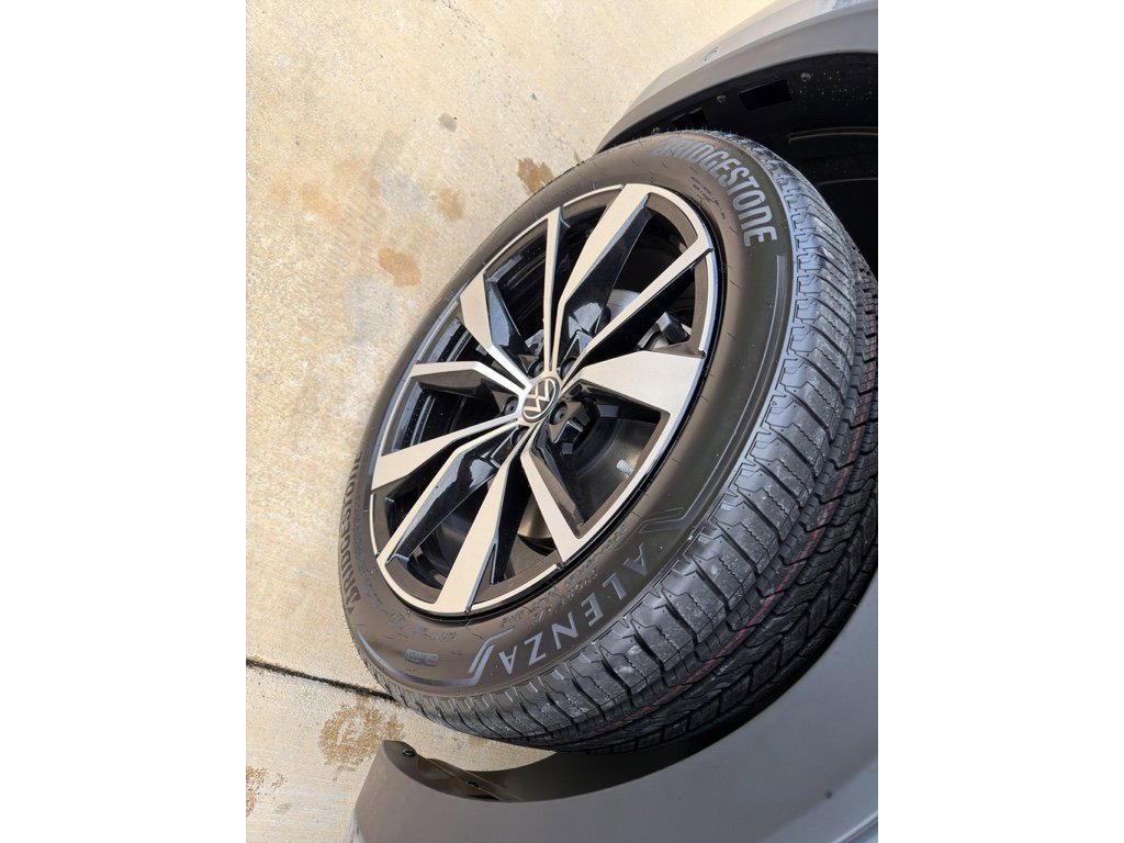 New 2026 Volkswagen Atlas SEL Premium R-Line image 11