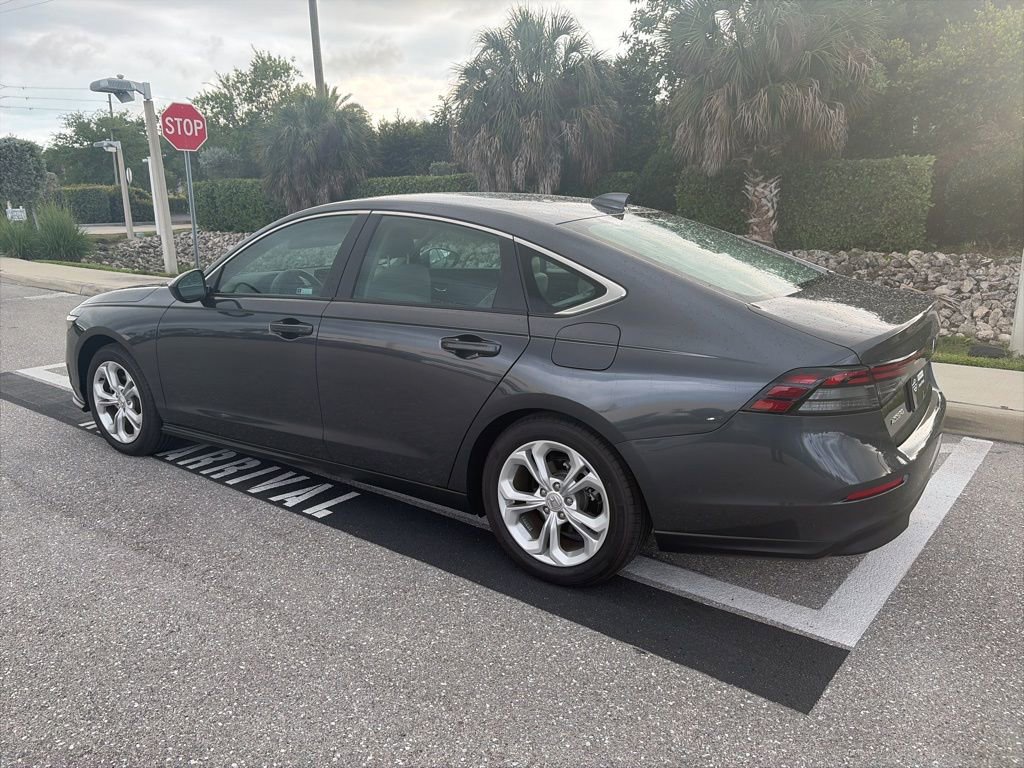 Certified 2025 Honda Accord LX image 3