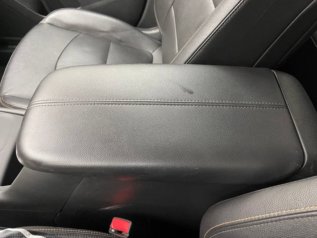 Used 2020 Chevrolet Equinox Premier FWD image 29