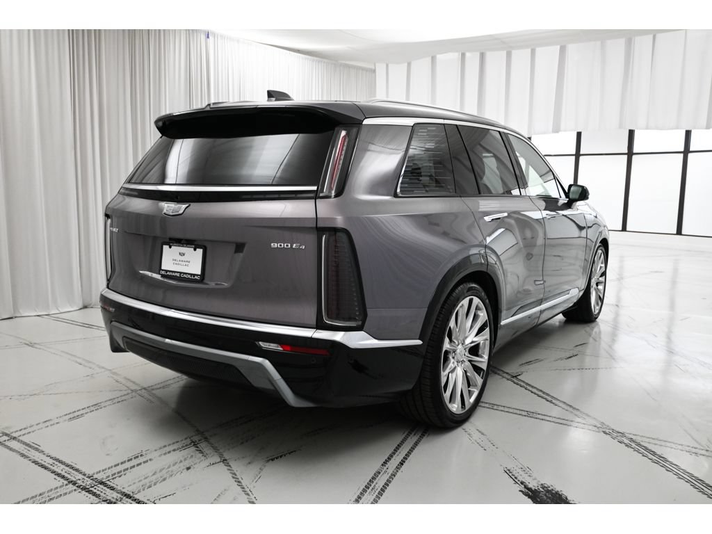 New 2026 Cadillac Vistiq Premium Luxury AWD/4WD image 7
