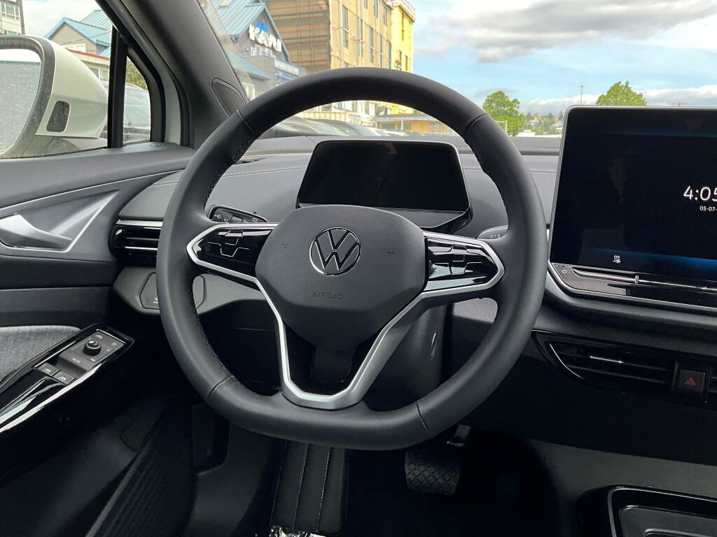New 2026 Volkswagen ID.4 Pro AWD/4WD image 19