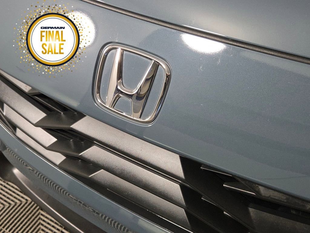 Used 2025 Honda HR-V Sport image 11