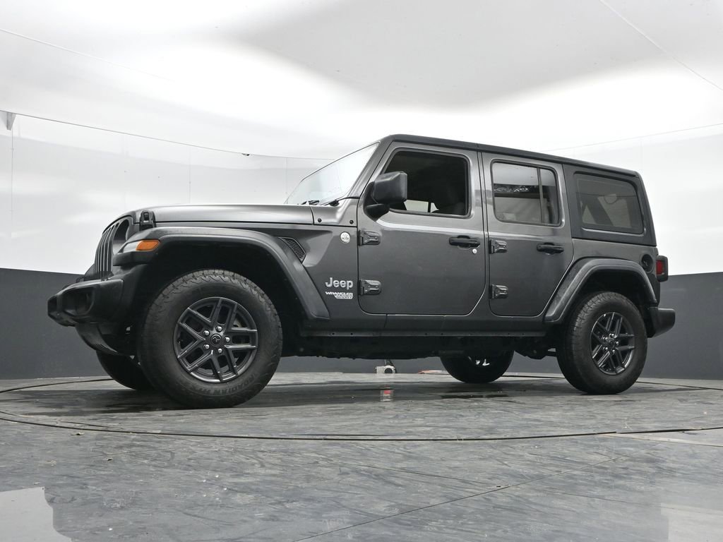 Used 2020 Jeep Wrangler Unlimited Sport AWD/4WD image 35