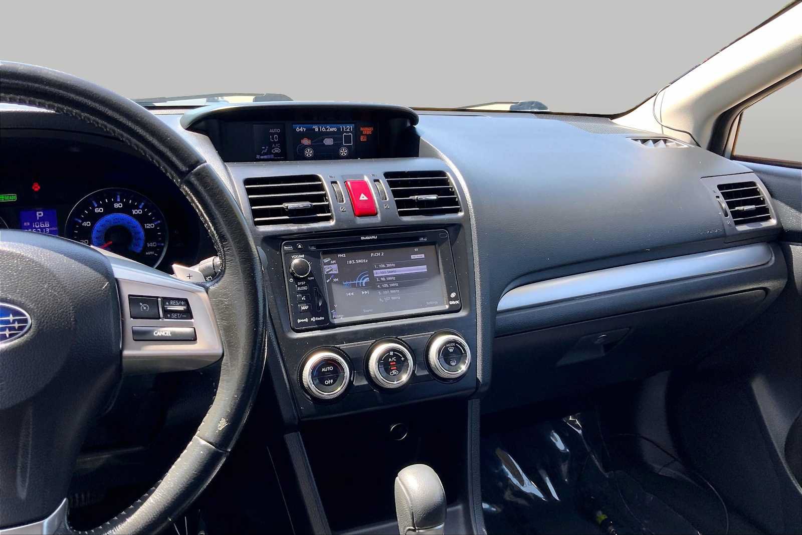 Used 2014 Subaru Crosstrek Touring AWD/4WD image 7