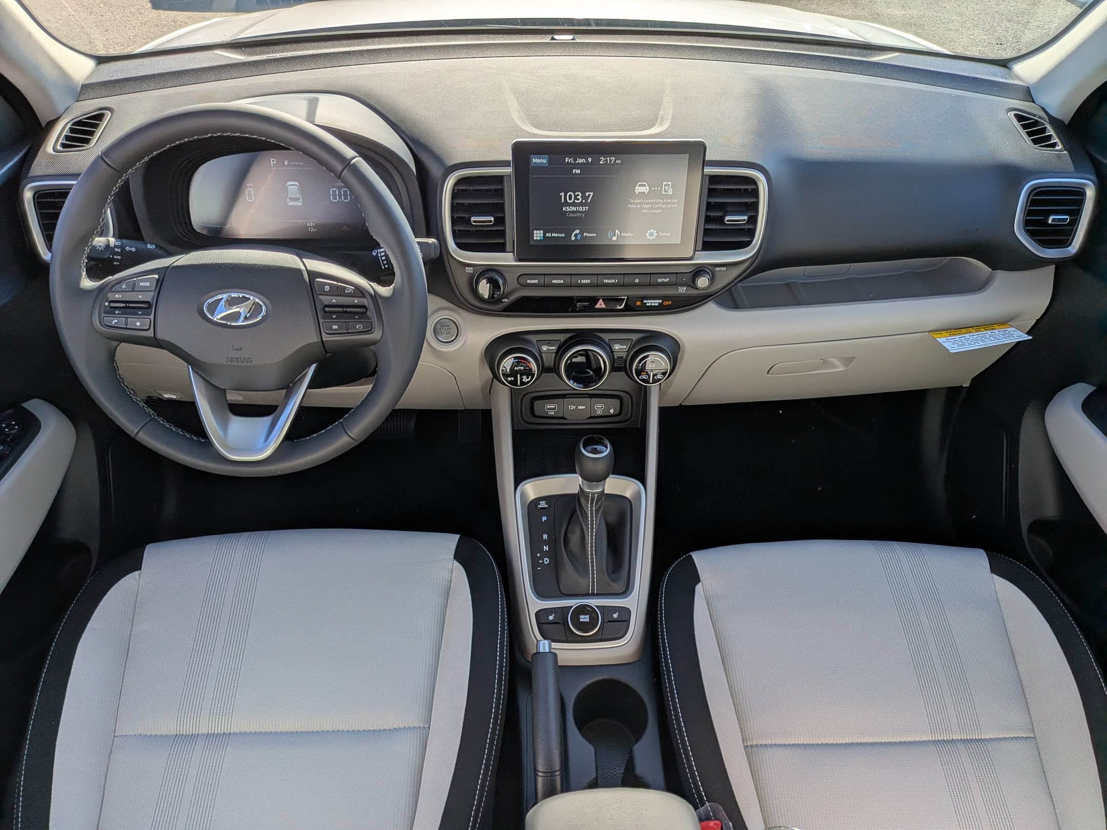 New 2026 Hyundai Venue SEL FWD image 21
