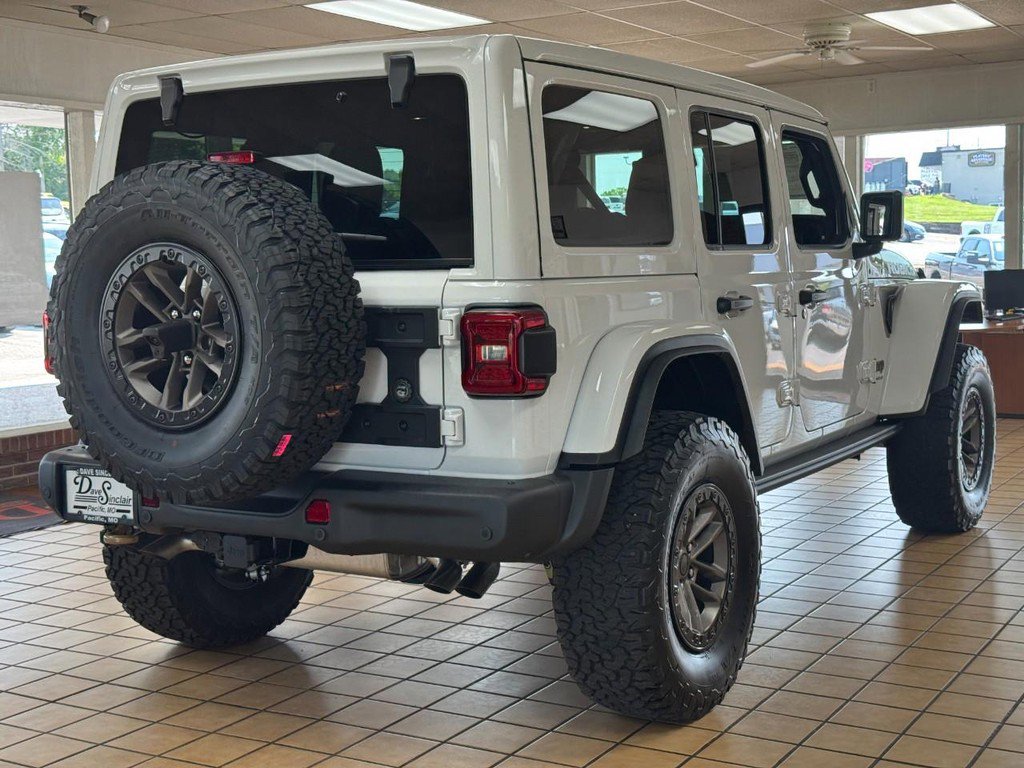 New 2025 Jeep Wrangler Unlimited Rubicon 392 image 3