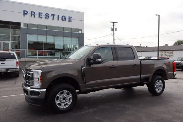 New 2026 Ford F250 XLT AWD/4WD image 2