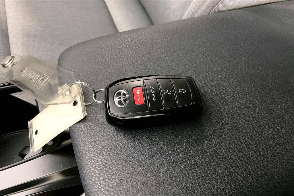 Used 2025 Toyota Camry LE FWD image 12