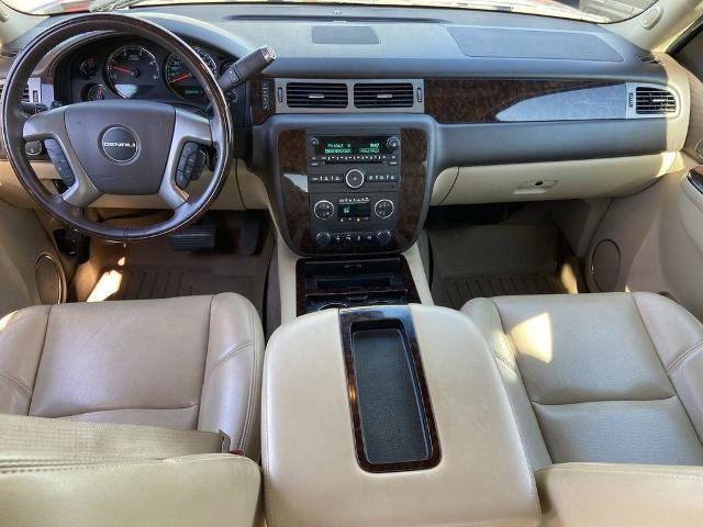 Used 2013 GMC Sierra 2500 Denali w/ Suspension Package, Off-Road image 13