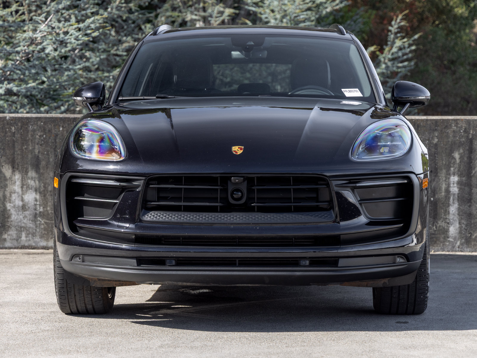 Certified 2023 Porsche Macan AWD/4WD image 8