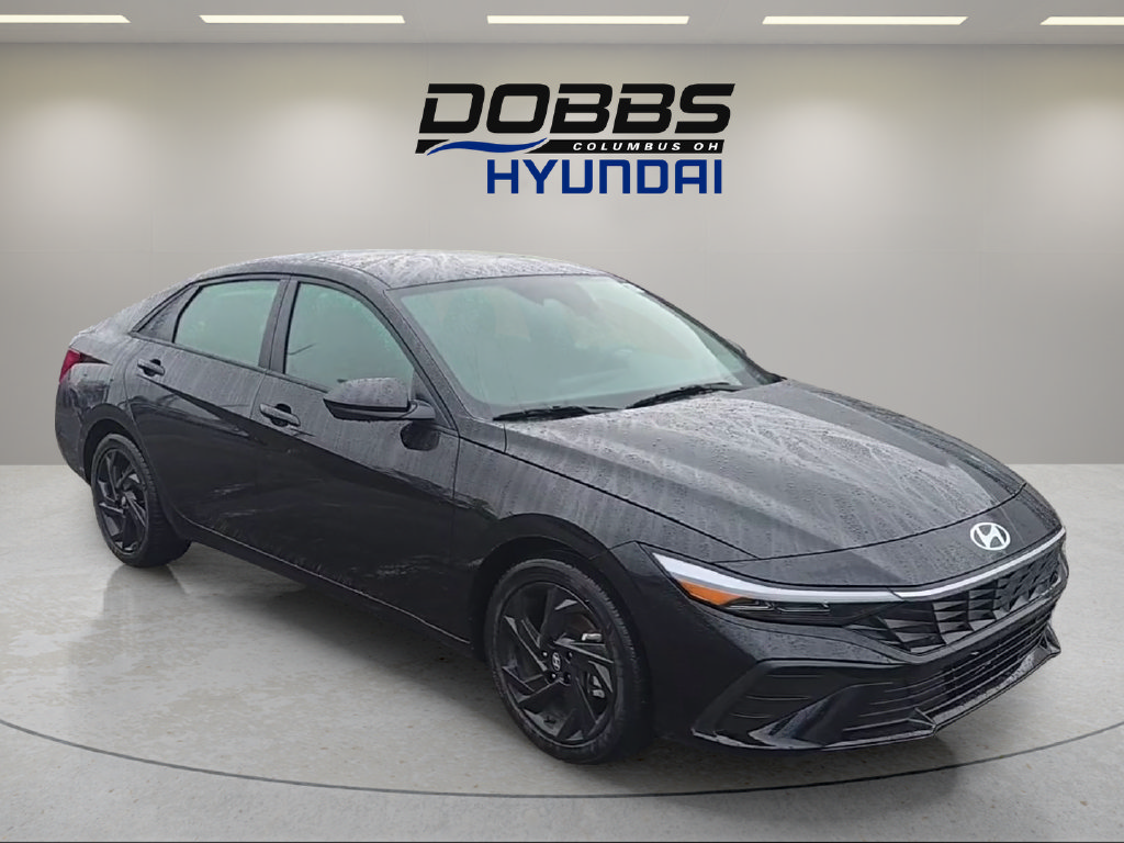 Used 2026 Hyundai Elantra Sport FWD image 7