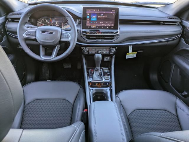 New 2026 Jeep Compass Latitude w/ Sun and Sound Group AWD/4WD image 29