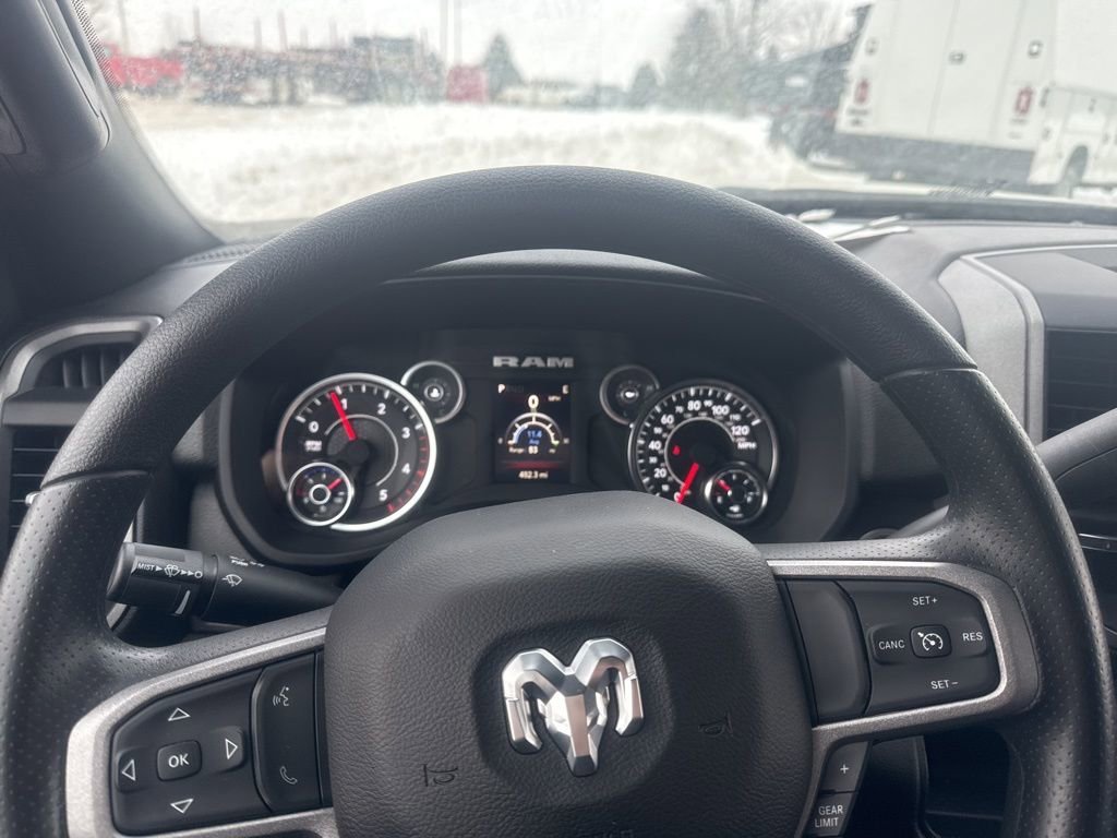 New 2024 RAM 5500 Tradesman AWD/4WD image 18