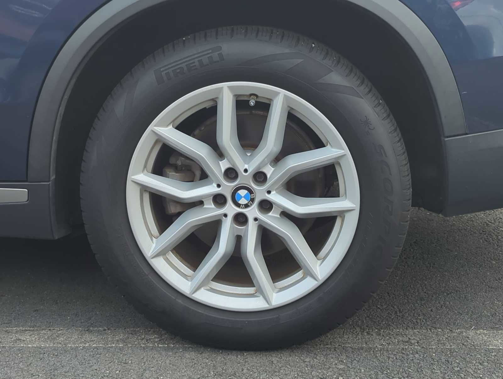 Used 2019 BMW X5 xDrive50i image 14