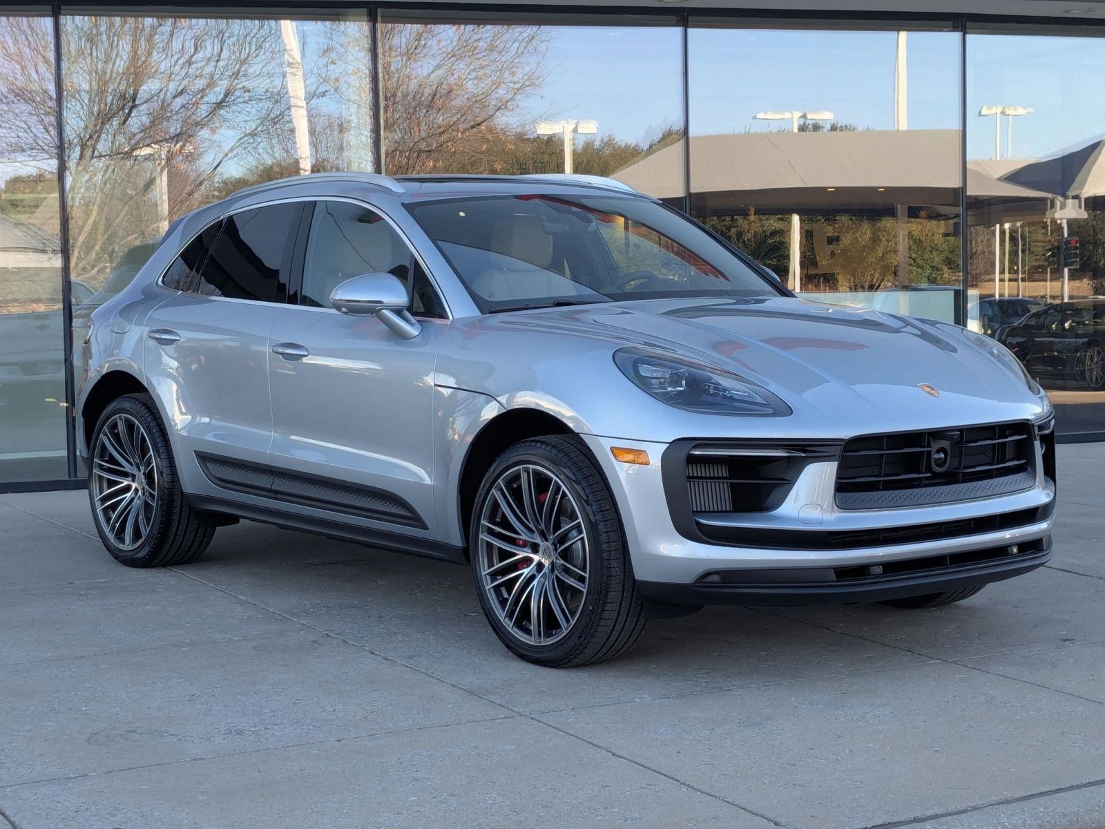New 2026 Porsche Macan S image 7