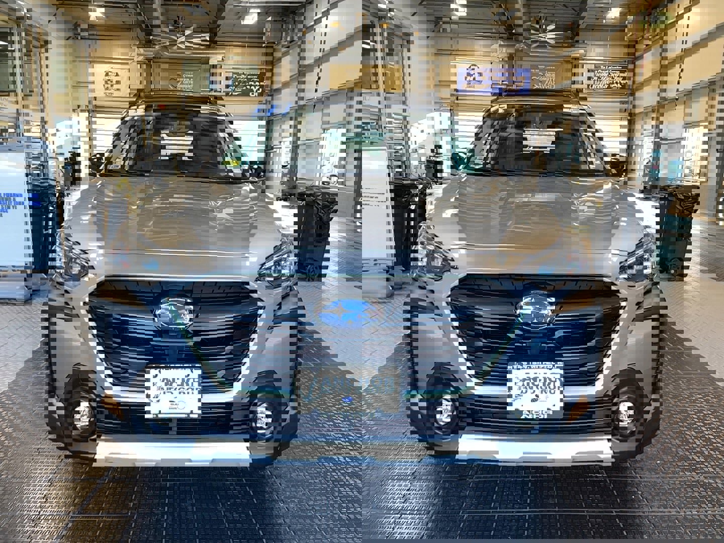 Used 2023 Subaru Outback Limited image 5