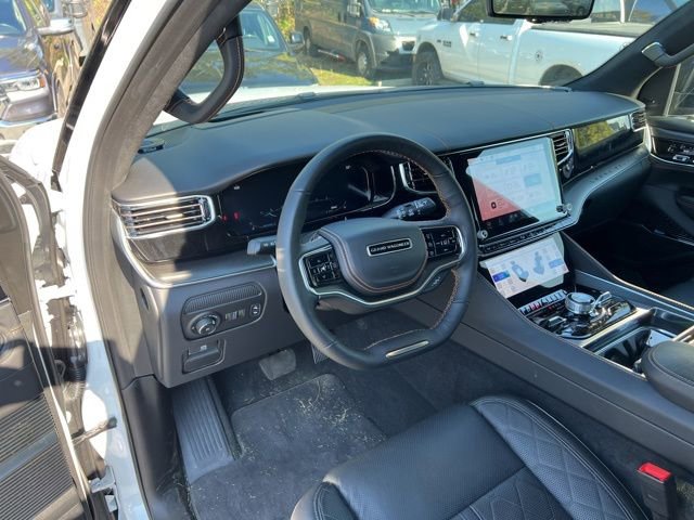 New 2025 Jeep Grand Wagoneer Series III w/ Quick Order Packagew 28T image 14