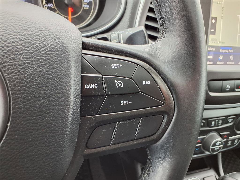 Used 2019 Jeep Cherokee Trailhawk w/ Comfort/Convenience Group image 15