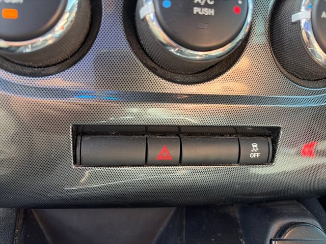 Used 2014 Dodge Challenger SXT RWD image 28