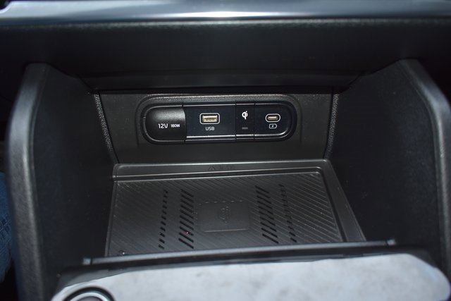 Used 2023 Kia Sportage EX image 28