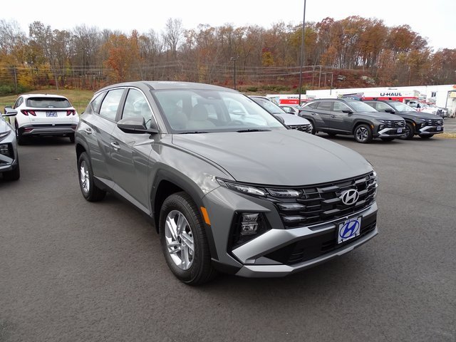 New 2026 Hyundai Tucson SE