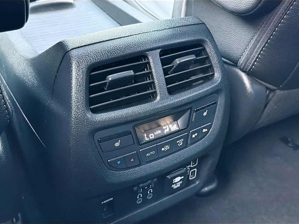 Used 2021 Honda Pilot Elite image 27