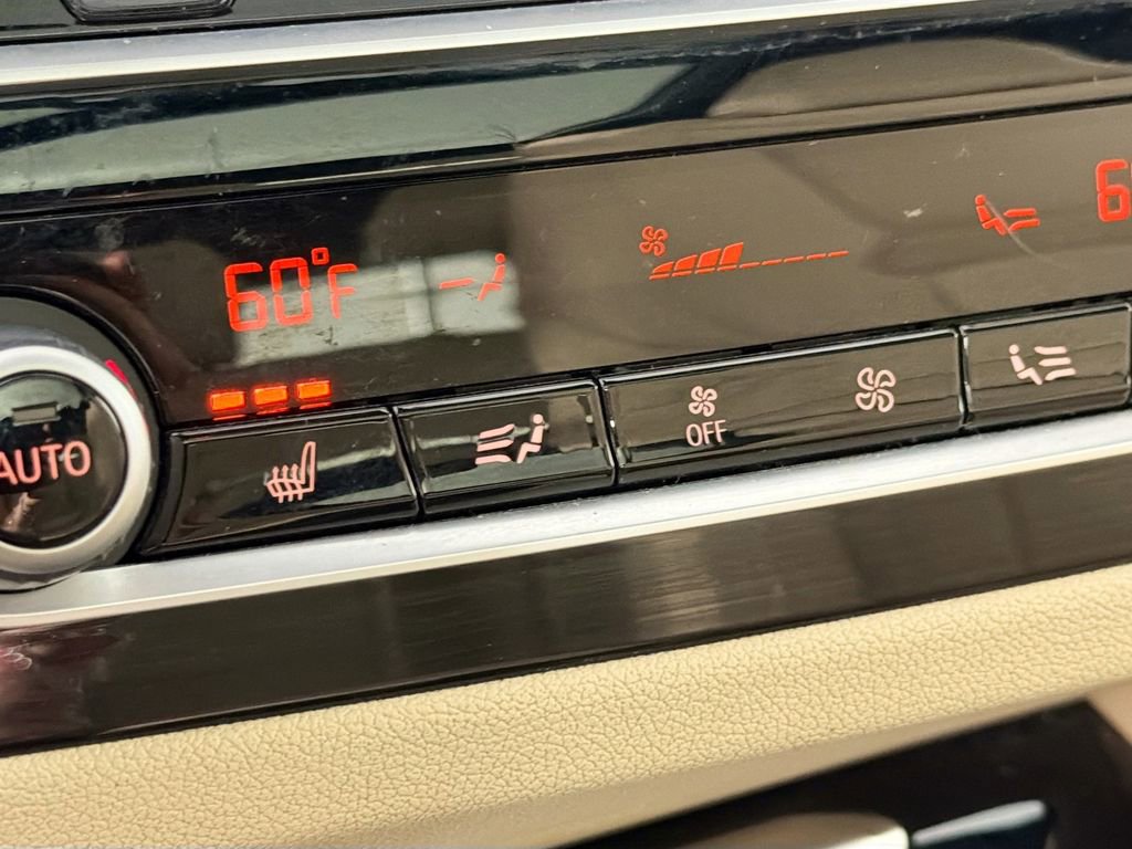 Used 2019 BMW X3 sDrive30i w/ Premium Package RWD image 21