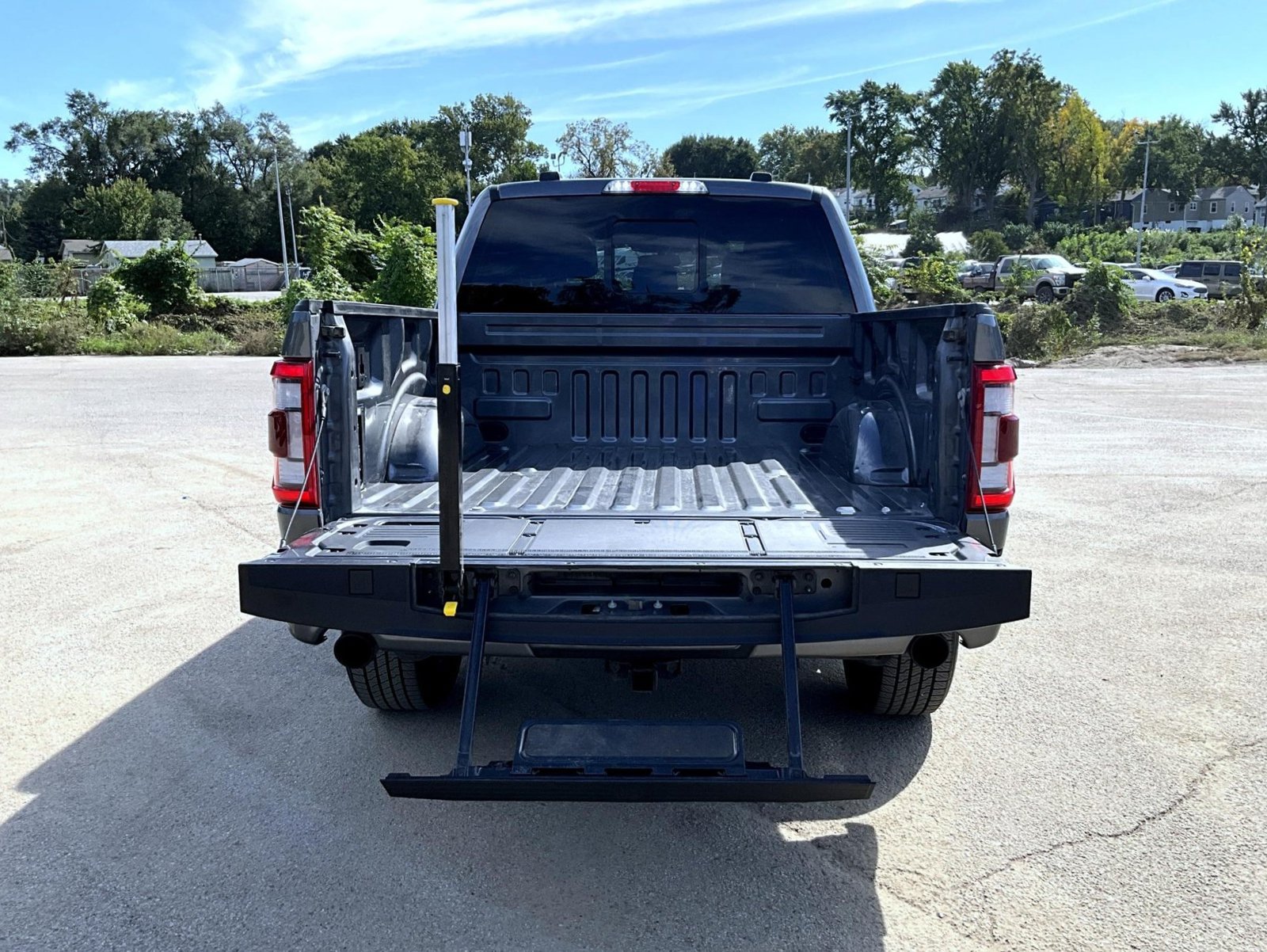 Used 2023 Ford F150 Lariat w/ Equipment Group 502A High AWD/4WD image 9