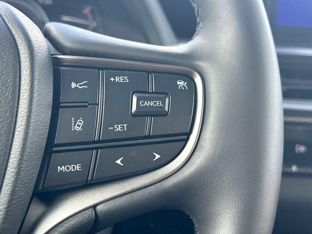 Used 2024 Lexus UX 250h FWD w/ Premium Package image 22