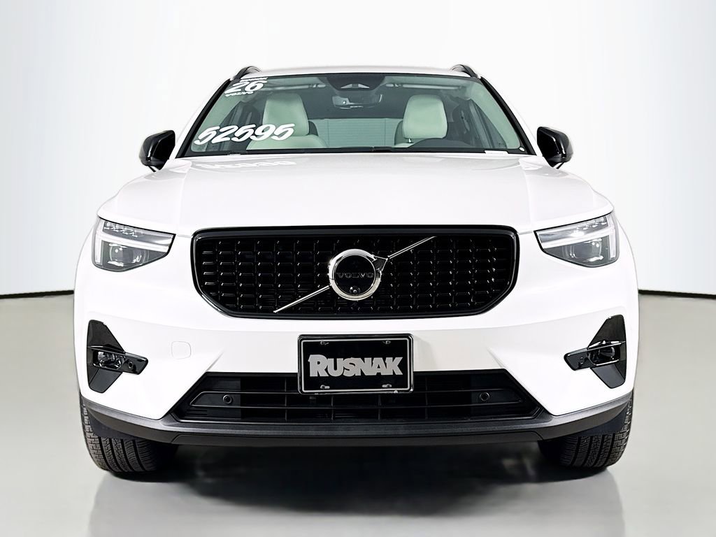 Certified 2026 Volvo XC40 B5 Ultra w/ Climate Package image 2