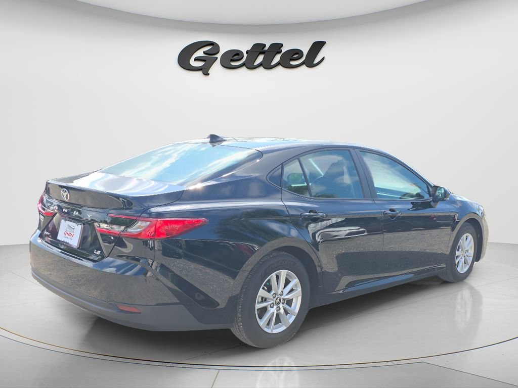 Used 2026 Toyota Camry LE image 12