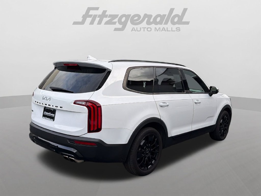 Used 2022 Kia Telluride SX w/ Nightfall Edition Package AWD/4WD image 7