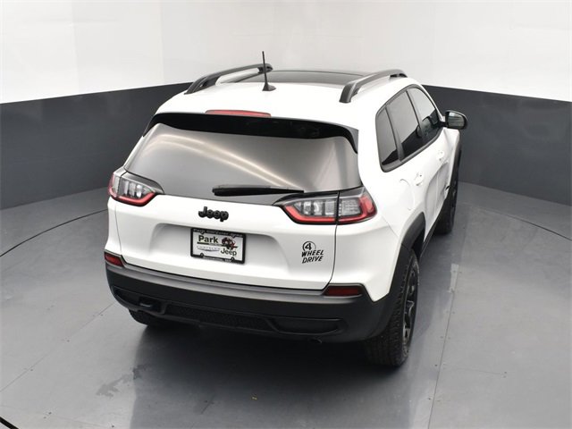 Used 2022 Jeep Cherokee Latitude w/ Sun & Sound Group image 17