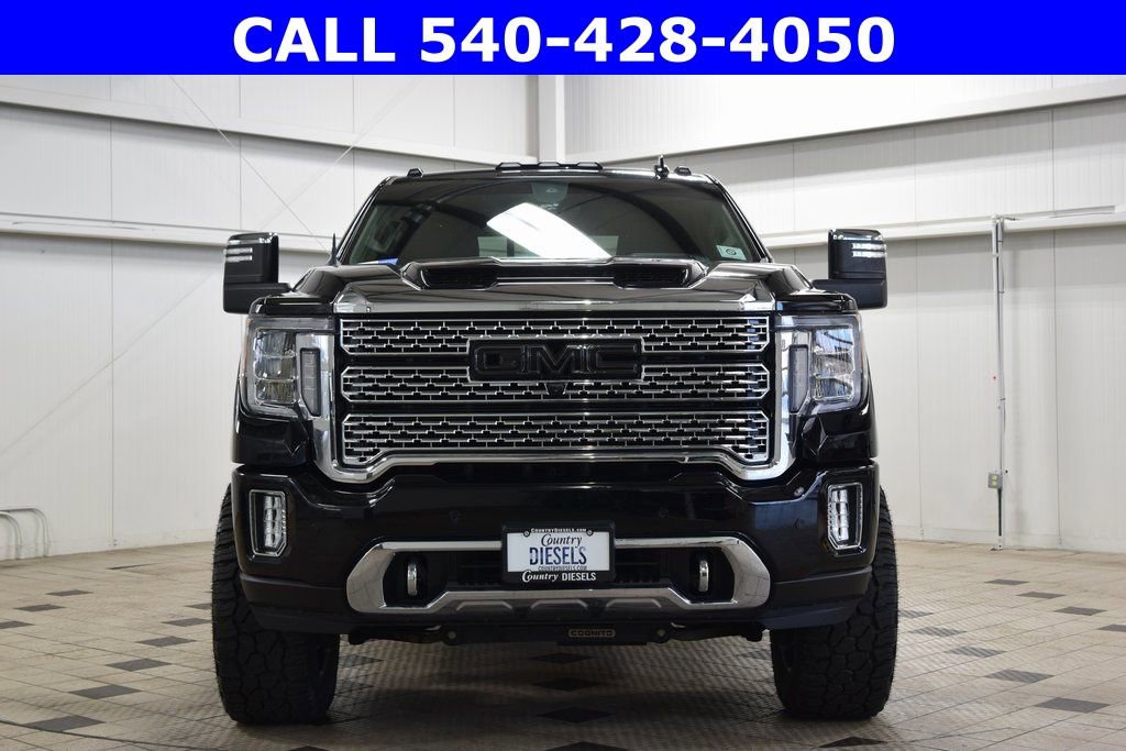 Used 2022 GMC Sierra 3500 Denali w/ Denali Ultimate Package image 2