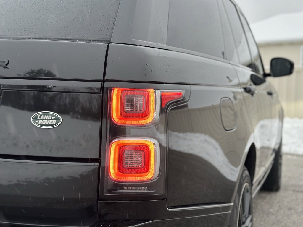 Used 2019 Land Rover Range Rover HSE image 12