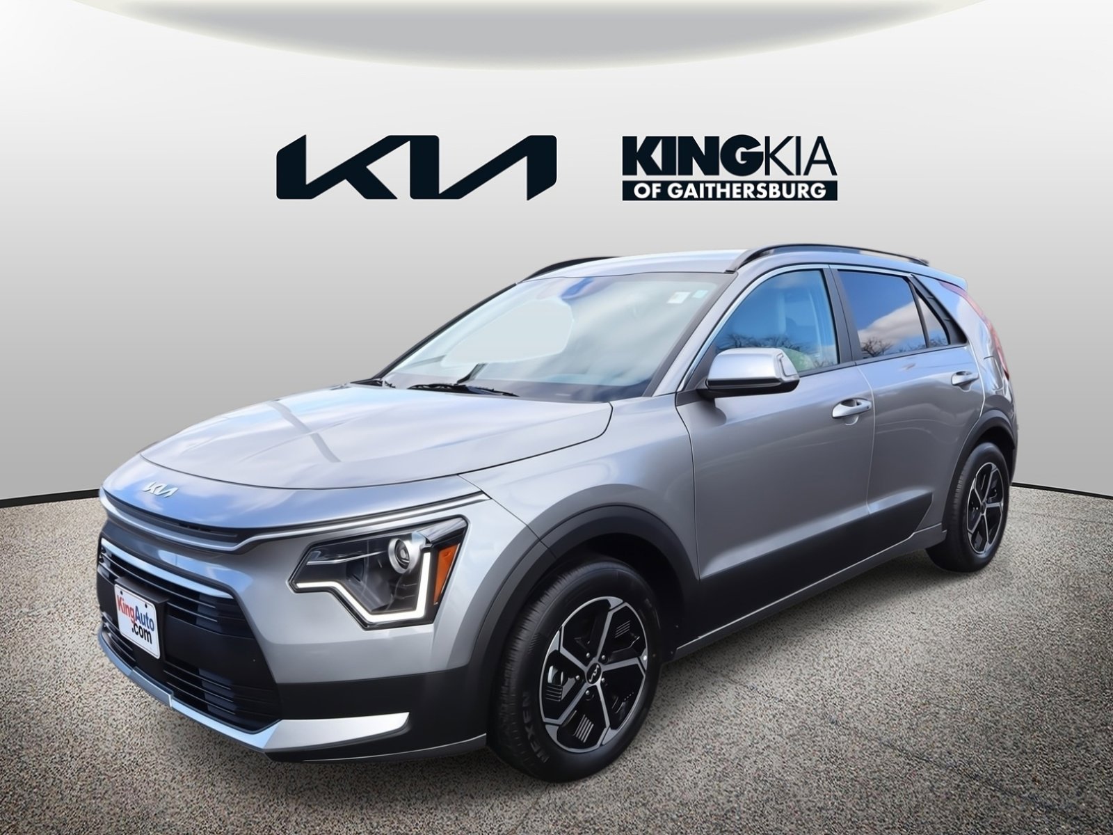 Certified 2025 Kia Niro EX image 8