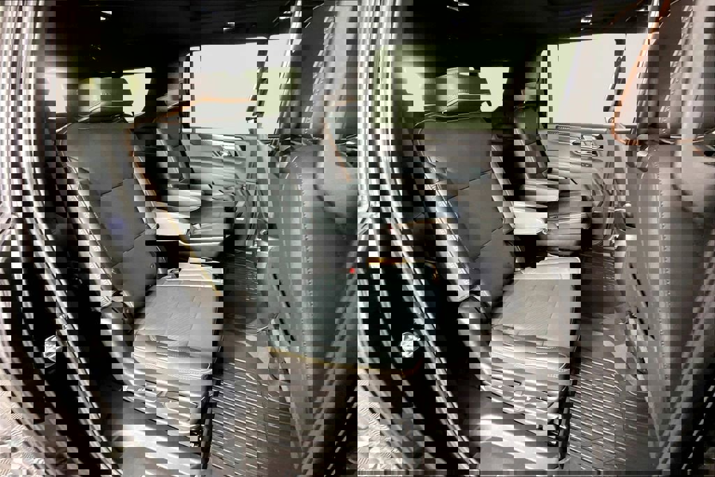 New 2026 GMC Yukon XL AT4 w/ AT4 Premium Plus Package image 11