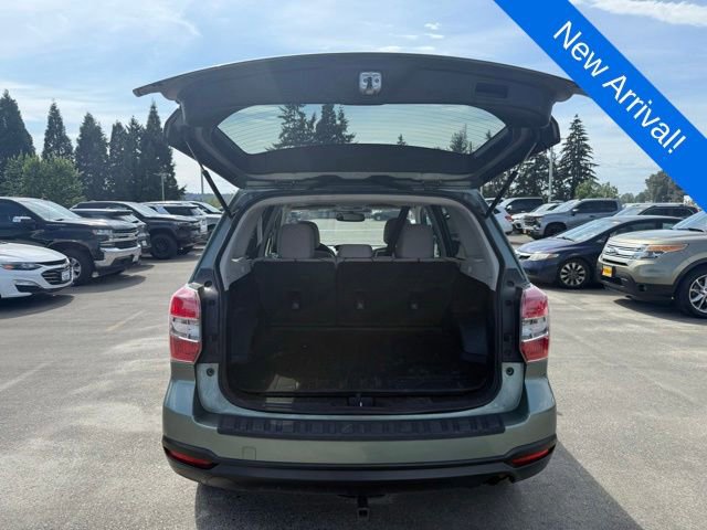 Used 2015 Subaru Forester 2.5i Premium w/ All-Weather Package AWD/4WD image 9