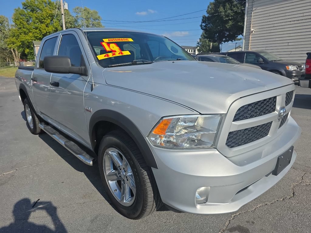 Used 2014 RAM 1500 Express AWD/4WD image 4