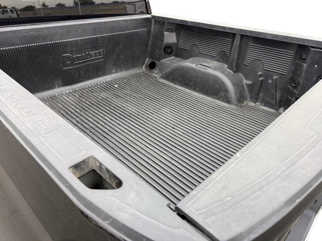Certified 2025 Chevrolet Silverado 1500 LT image 19