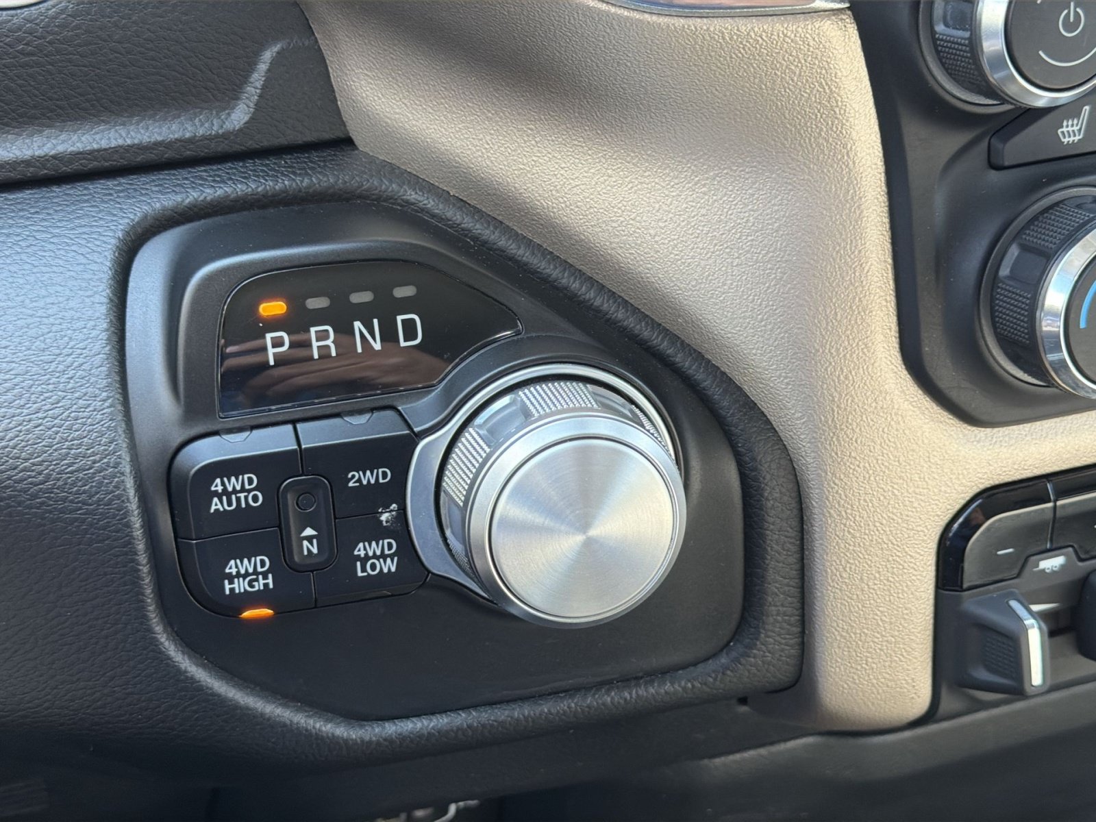 Used 2022 RAM 1500 Laramie AWD/4WD image 21