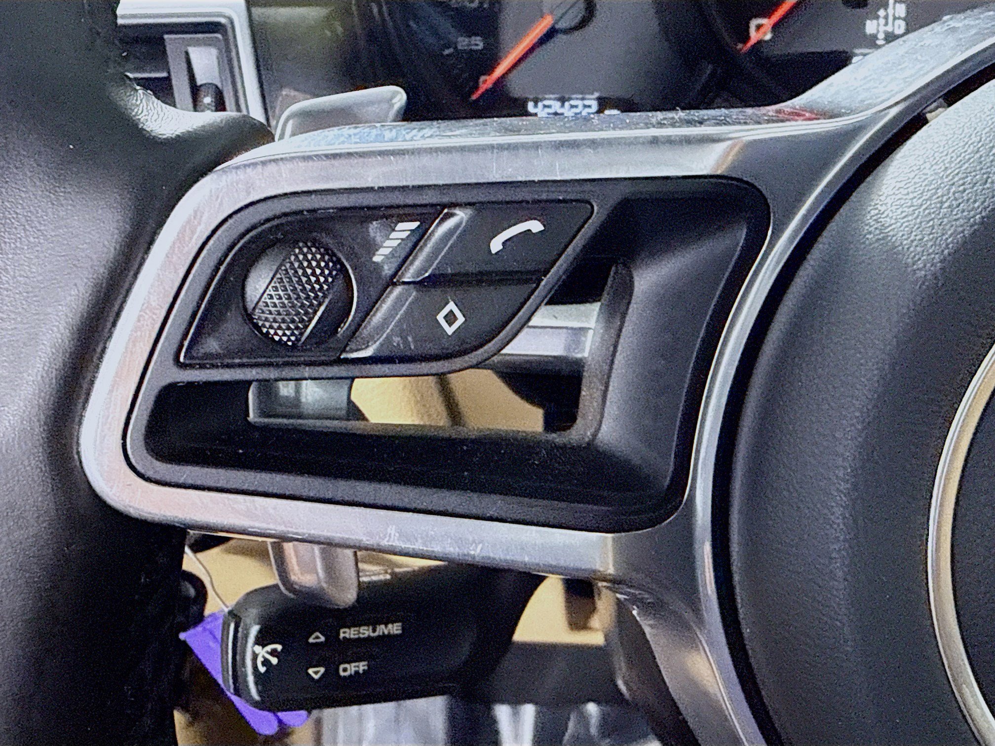 Used 2018 Porsche Macan image 14