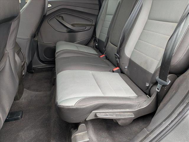 Used 2016 Ford Escape SE image 17