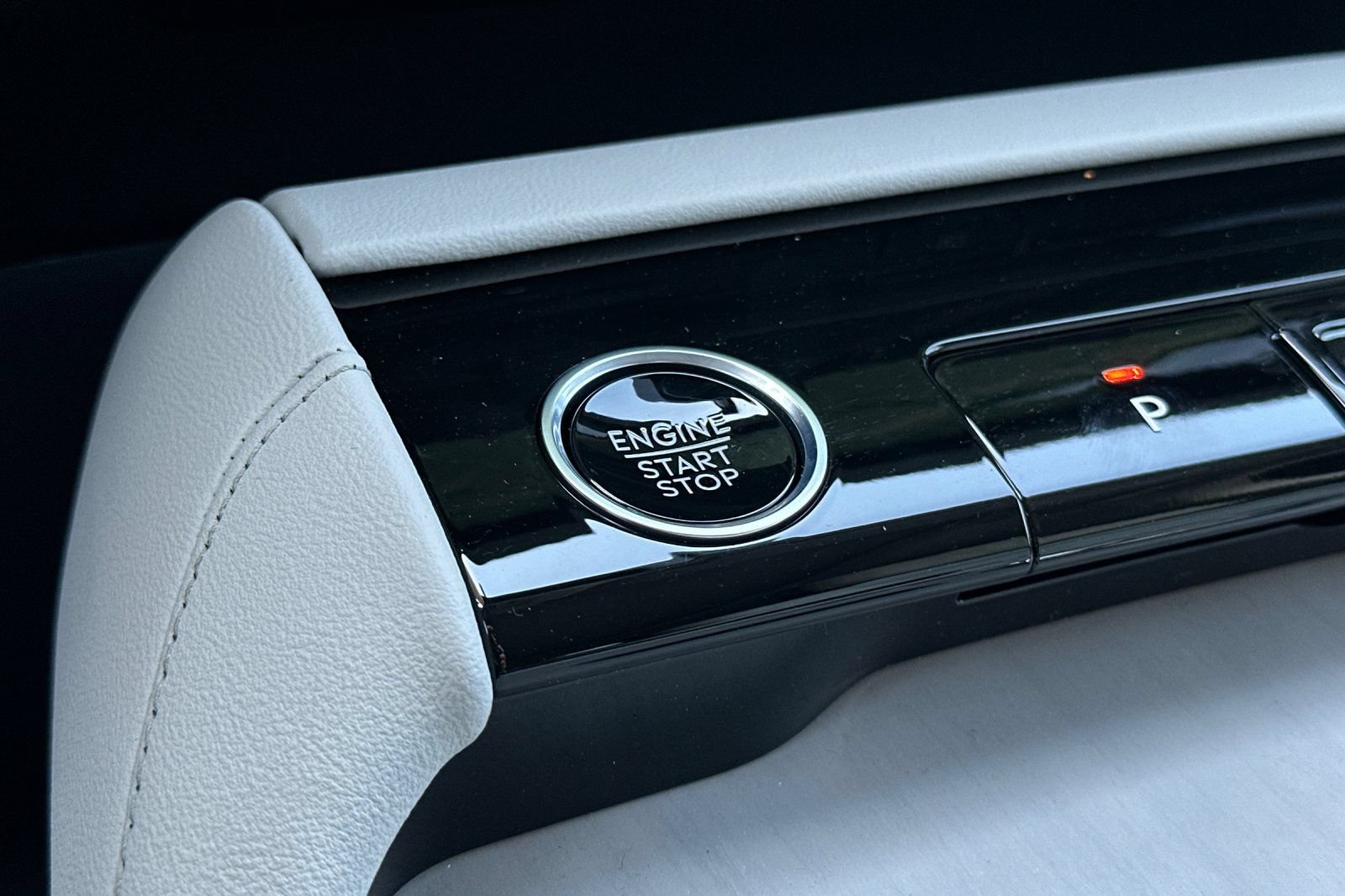 New 2026 Lincoln Navigator Reserve AWD/4WD image 23