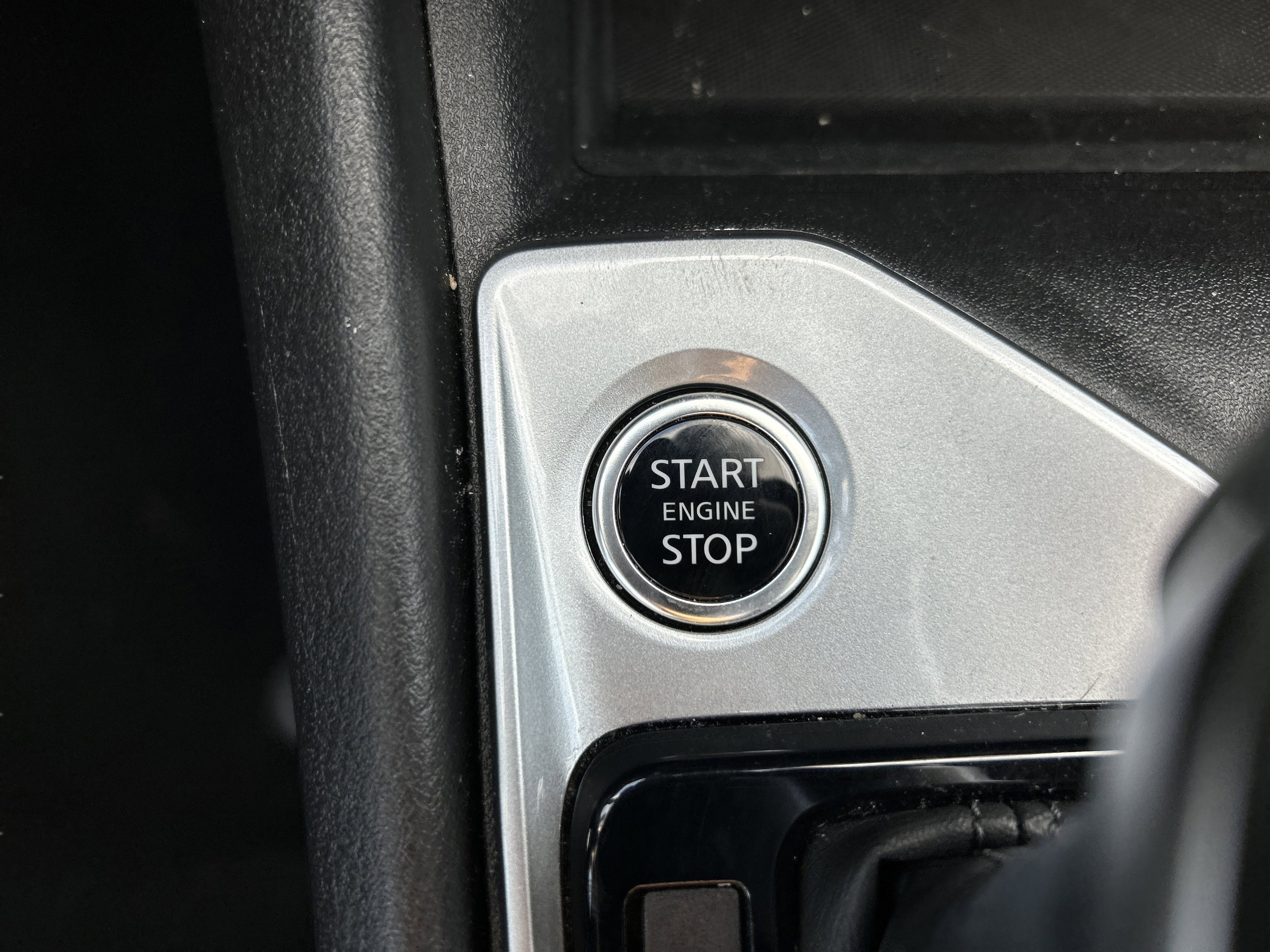 Used 2025 Nissan Altima 2.5 SV FWD image 22