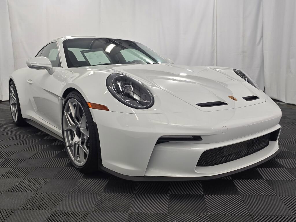Certified 2024 Porsche 911 GT3 RS RWD image 9
