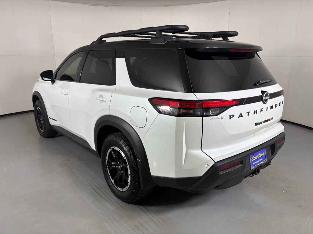 Used 2025 Nissan Pathfinder Rock Creek image 6