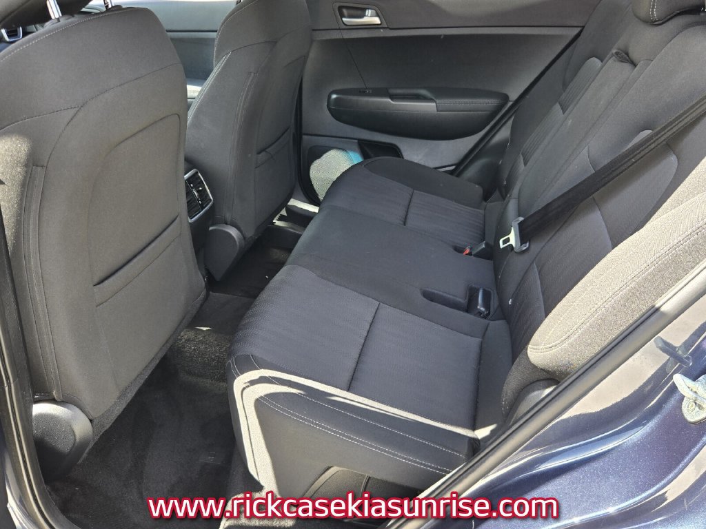 Used 2022 Kia Sportage LX FWD image 11