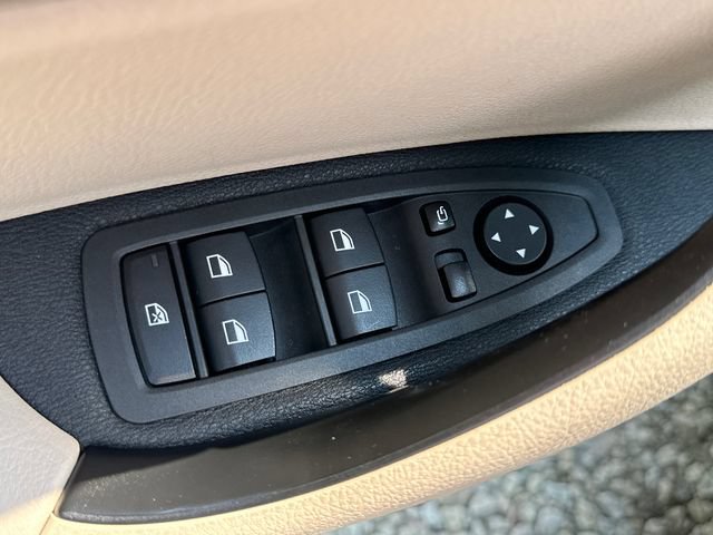 Used 2022 BMW X2 xDrive28i w/ Convenience Package AWD/4WD image 23
