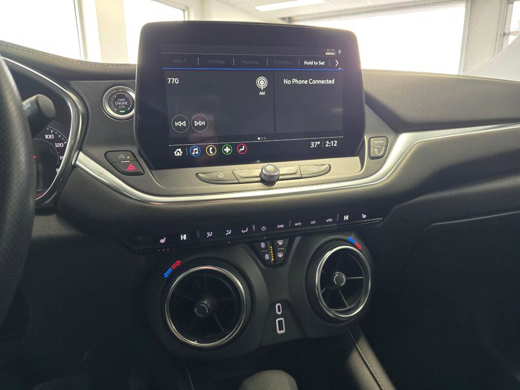 Used 2025 Chevrolet Blazer LT image 26